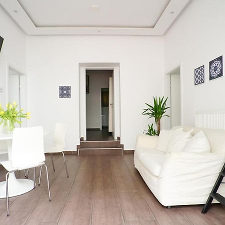 Wonderful Big Apartment Near Yppen Market Wien Eksteriør billede