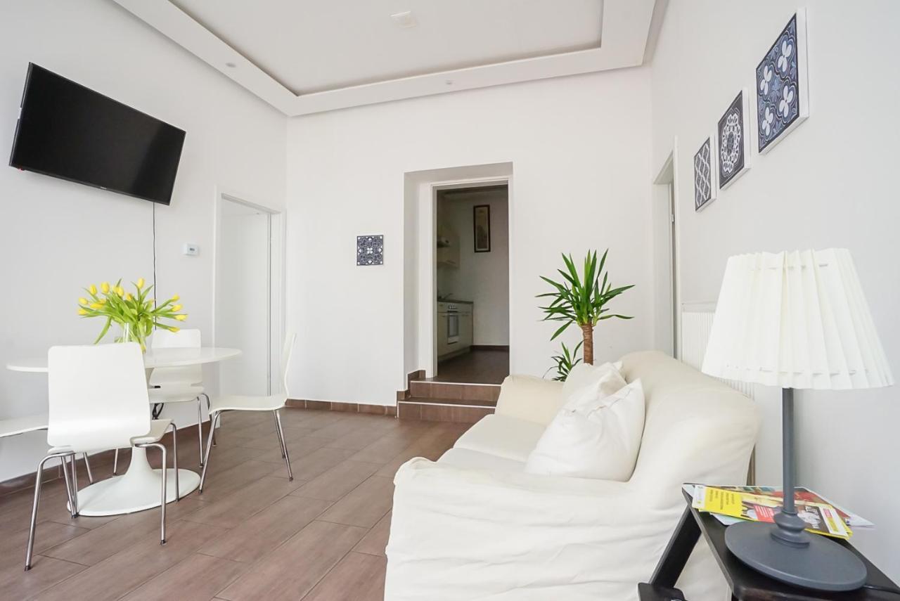 Wonderful Big Apartment Near Yppen Market Wien Eksteriør billede